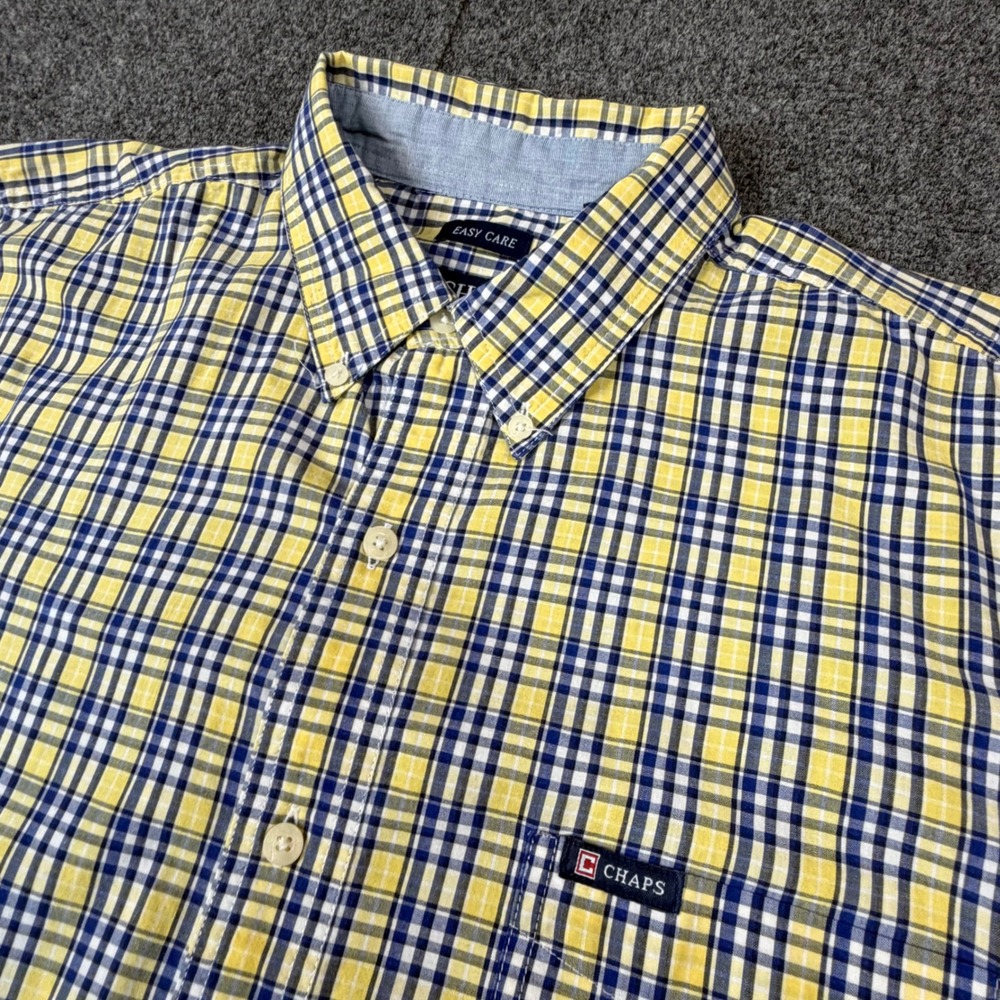 VTG Chaps Mens Large Easy Care Plaid Short Sleeve Button Down Shirt Yellow Blue